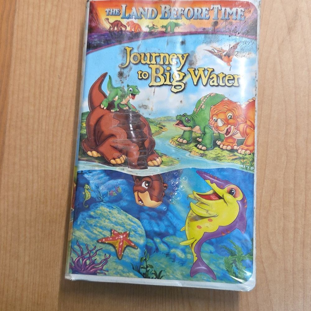The Land Before Time VHS and DVD Collection - Picture 9 of 12
